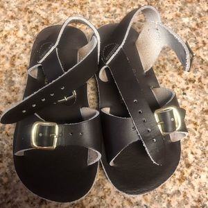 Surfer toddler sandals 8M